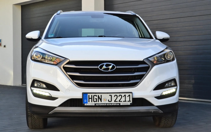 Hyundai Tucson cena 69900 przebieg: 110000, rok produkcji 2018 z Gryfino małe 781